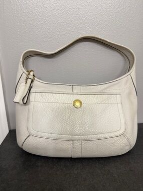 Preloved Coach White Leather Shoulder Bag with Gold Accent  JUNK